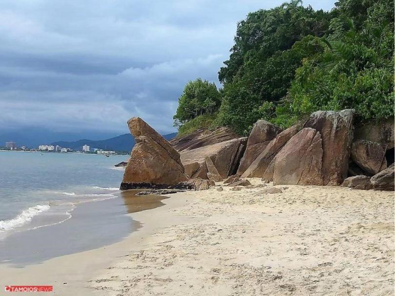 Apto Lindo E Aconchegante Com Piscina 202A Карагуататуба Экстерьер фото